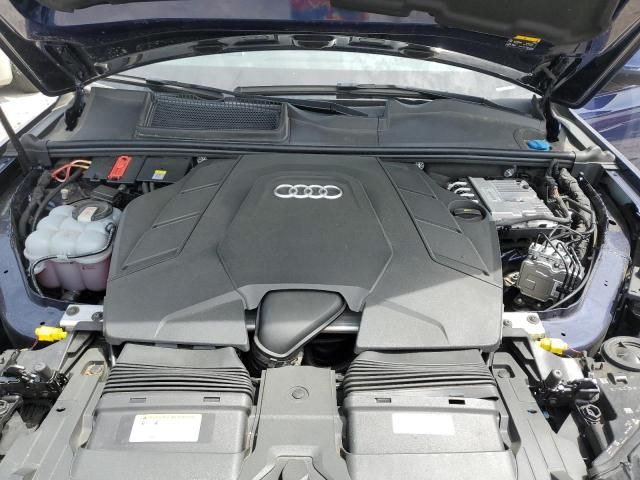 2022 Audi Q7 Premium Plus