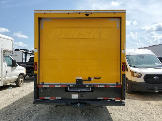 2022 GMC Savana Cutaway G3500