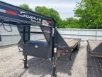 2023 East Manufacturing Texas Tilt Deck Equipiment Trailer