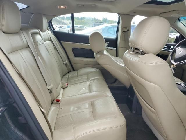 2013 Lincoln MKS