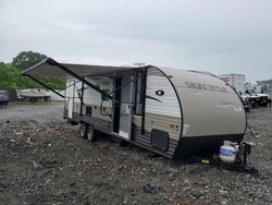 Salvage trucks for sale at Madisonville, TN auction: 2015 Wildwood 2015 Foresriver Greywolf