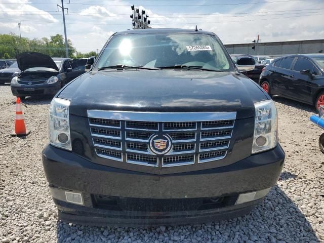 2011 Cadillac Escalade Luxury