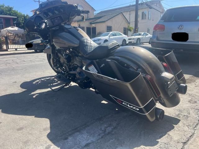 2021 Harley-Davidson Flhxse