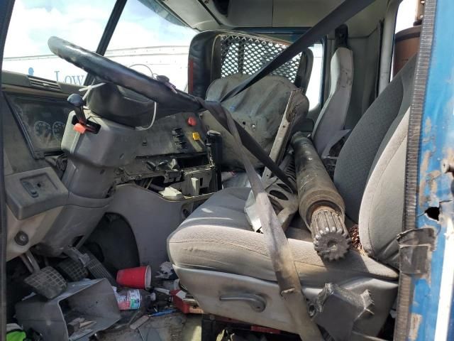 2007 Freightliner Columbia 120 Semi Truck