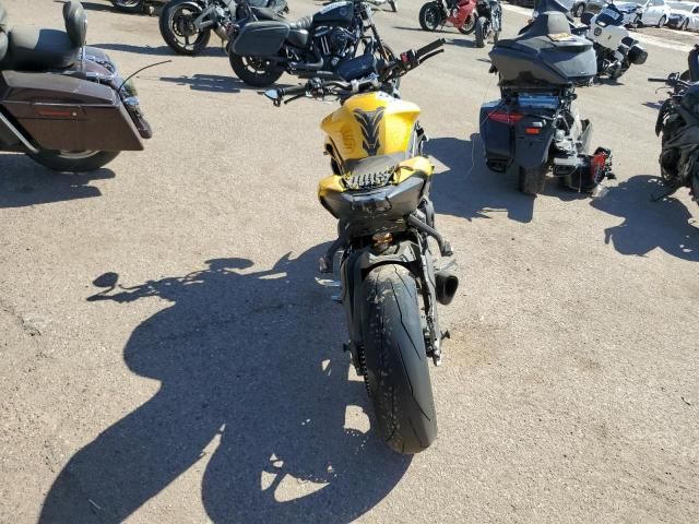 2024 Triumph Street Triple 765 RS
