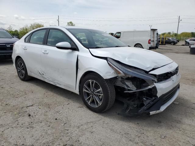 2022 KIA Forte FE