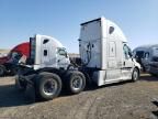 2018 Freightliner Cascadia 126 Semi Truck
