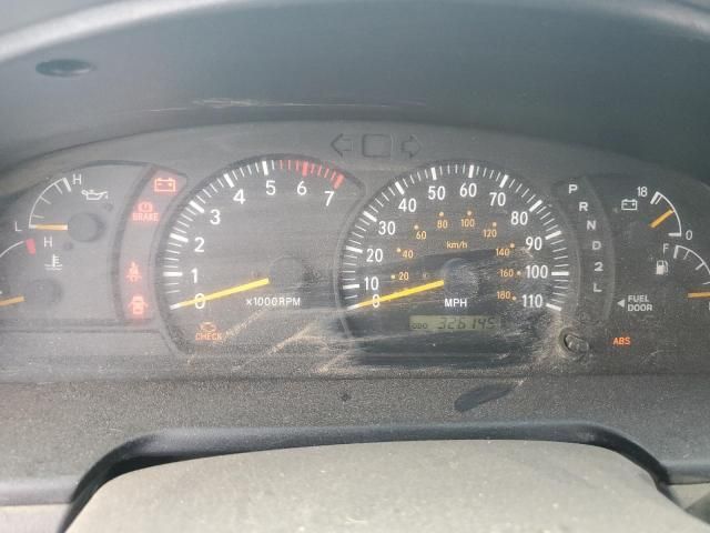2004 Toyota Tundra Access Cab SR5