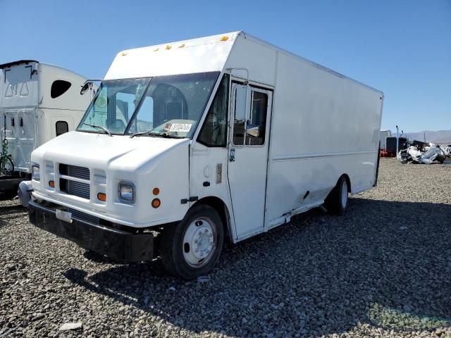 2005 Freightliner MT 55 Delivery Van