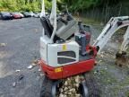 2022 Takeuchi TB210R