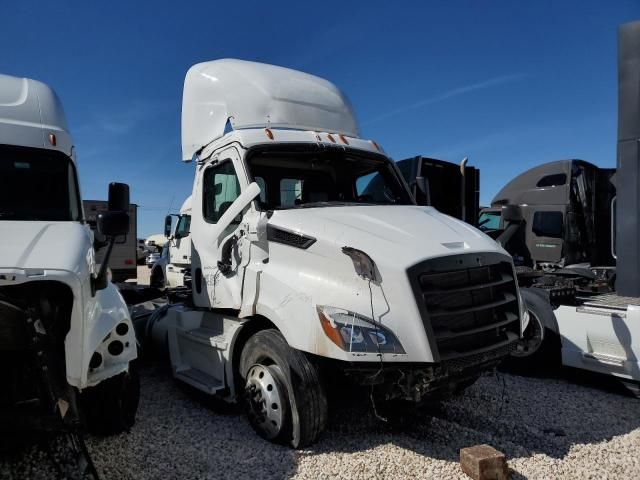 2021 Freightliner Cascadia 116