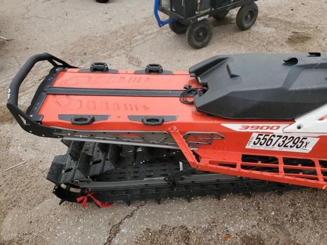 2023 Arctic Cat Snowmobile