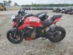 2024 Ducati Streetfighter V4