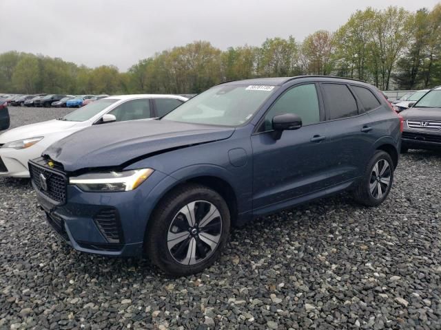 2025 Volvo XC60 Core