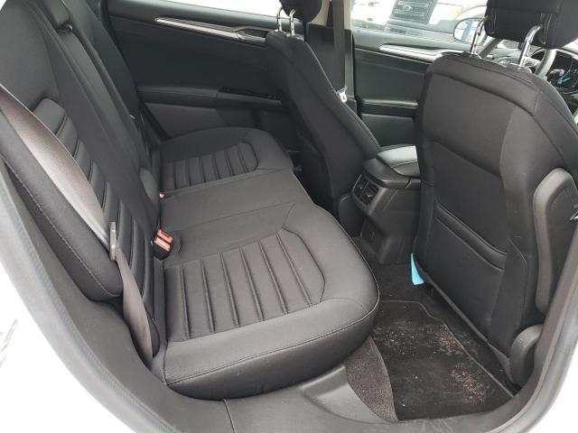 2015 Ford Fusion se Hybrid