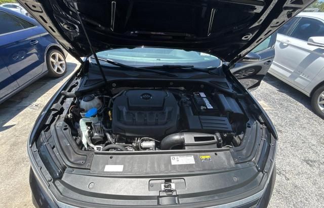 2018 Volkswagen Passat S