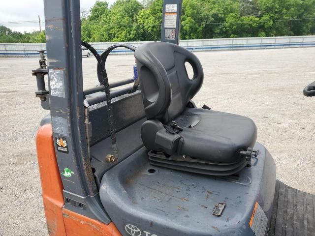 2017 Toyota Fork Lift