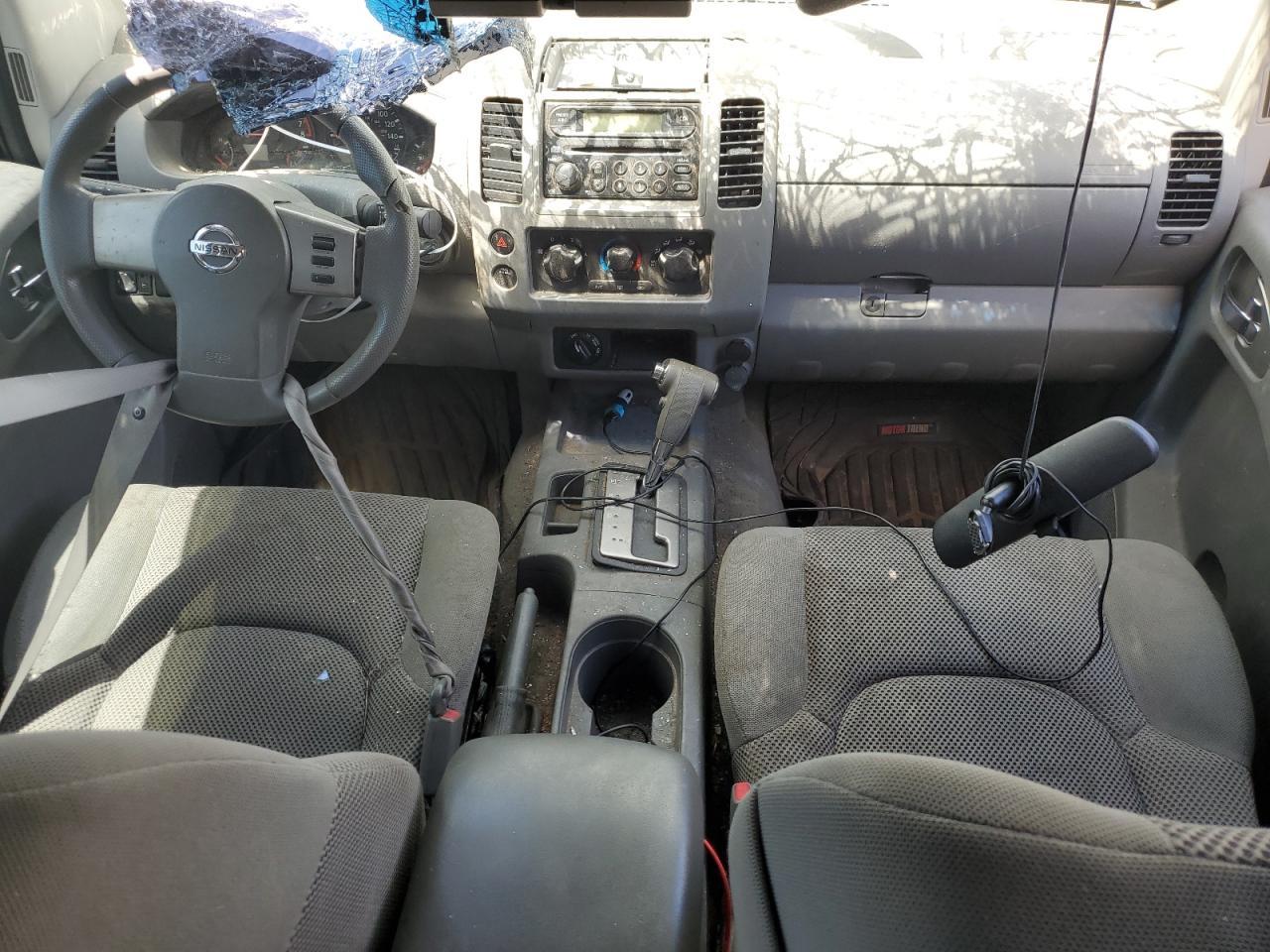 2006 Nissan Frontier Crew Cab LE