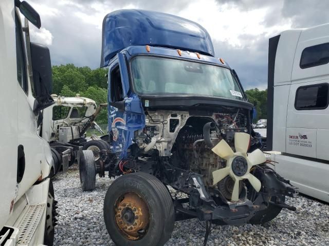2023 Freightliner Cascadia 116 Truck Cab AND Chassis