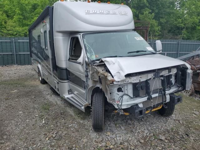 2012 Coachmen 2012 Ford Econoline E450 Super Duty Cutaway Van