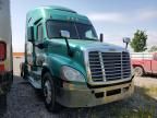 2015 Freightliner Cascadia 125 Semi Truck