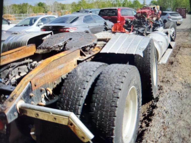 2024 Kenworth Construction T880