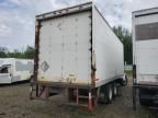 2004 Peterbilt 330 BOX Truck