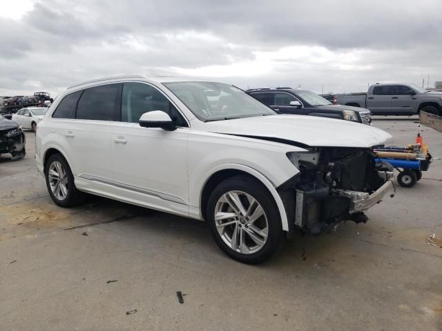 2020 Audi Q7 Premium Plus