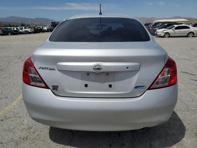 2013 Nissan Versa S