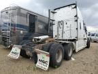 2018 Freightliner Cascadia 126