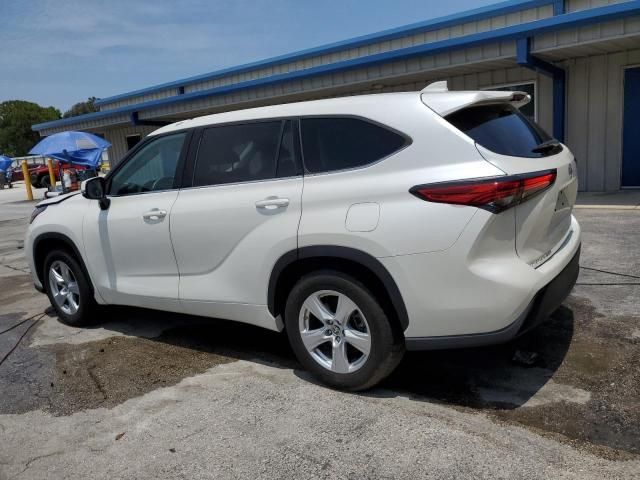 2022 Toyota Highlander L