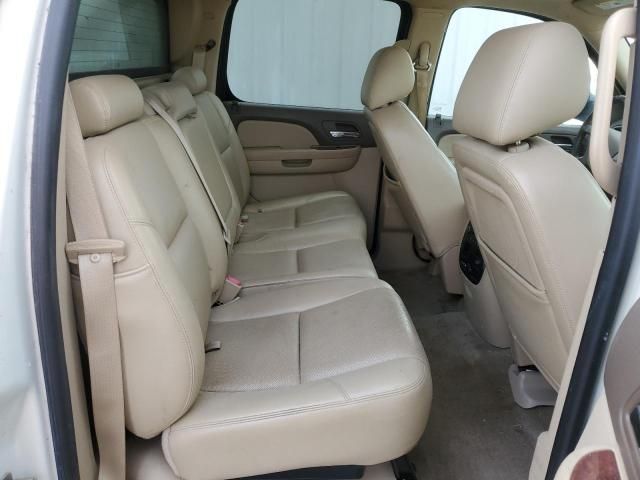 2013 Chevrolet Avalanche LTZ