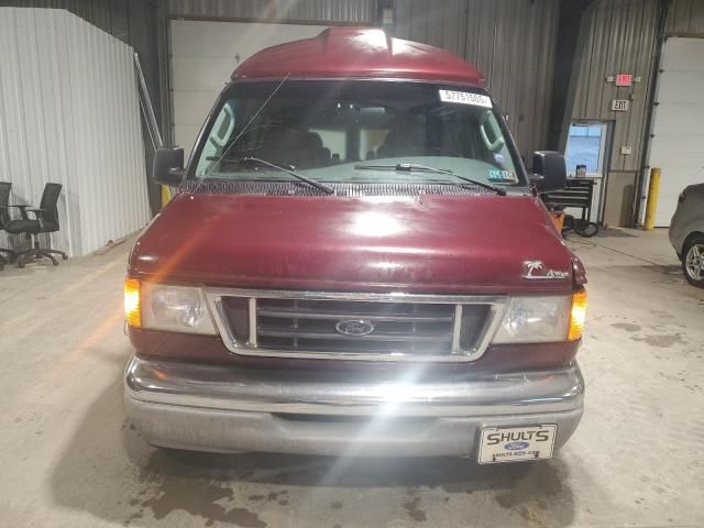 2004 Ford Econoline E150 Van