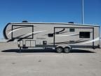 2014 Wildwood 2014 Foresriver 5th Wheel