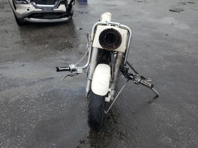 2007 Cust Tanker Motorcycle