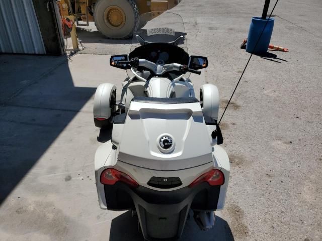 2014 Can-Am Spyder Roadster RT