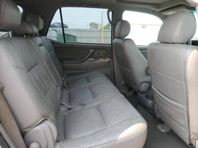 2005 Toyota Sequoia SR5