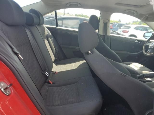 2012 Volkswagen Jetta Base