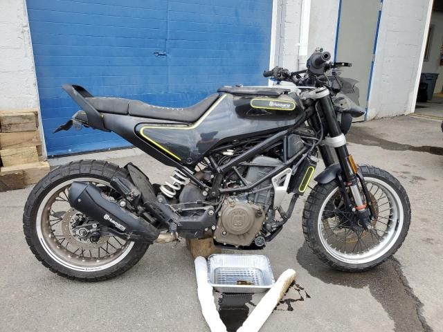 2019 Husqvarna Svartpilen 401