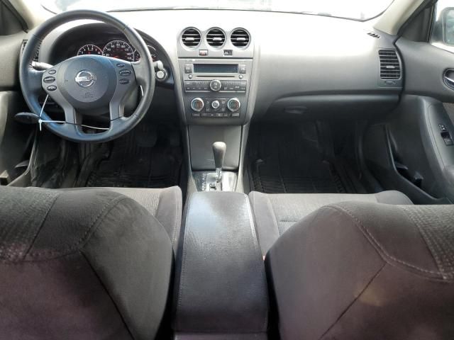 2011 Nissan Altima Base