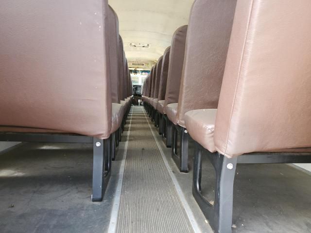 2012 Ic Corporation 3000 CE