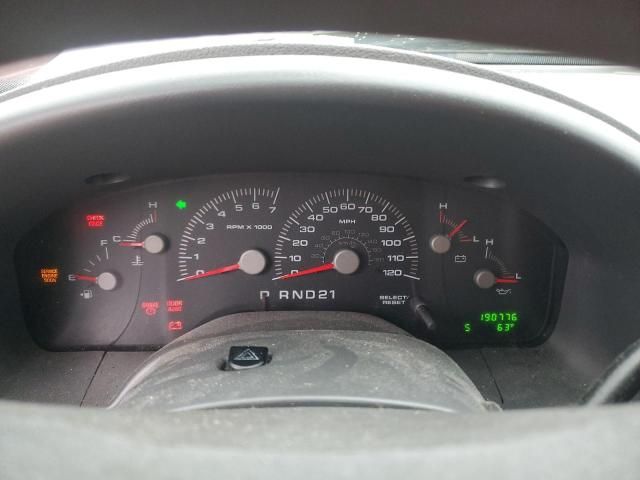 2004 Ford Expedition XLT
