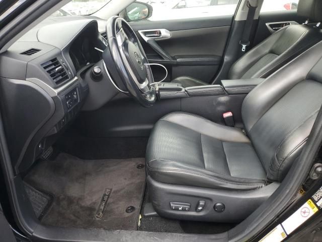 2013 Lexus CT 200