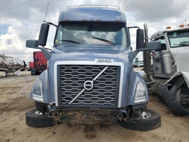 2023 Volvo VNL Semi Truck