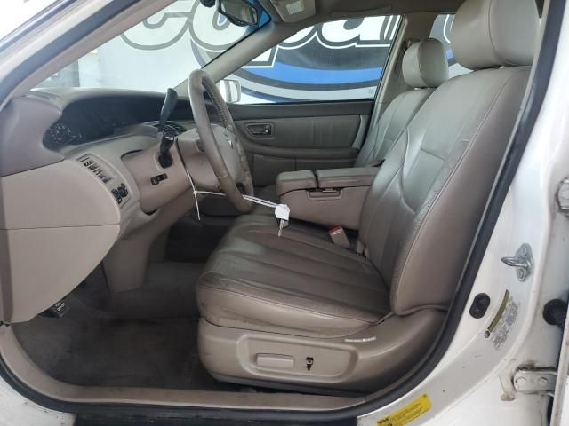 2004 Toyota Avalon XL
