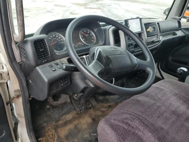 2014 Hino 258 268