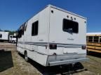 2000 Gulf Stream 2000 Ford Econoline E450 Super Duty Cutaway Van RV