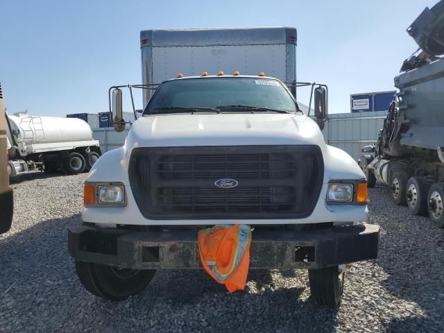 2000 Ford F650 Super Duty