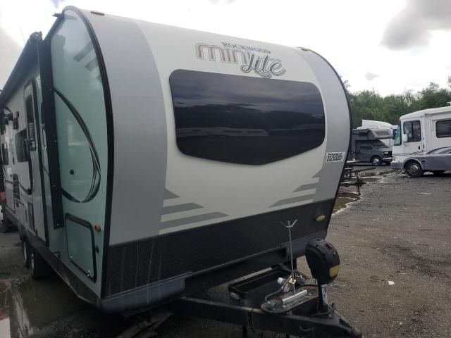 2020 Winnebago Trailer