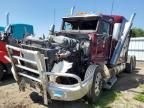2014 Kenworth T600 Semi Truck